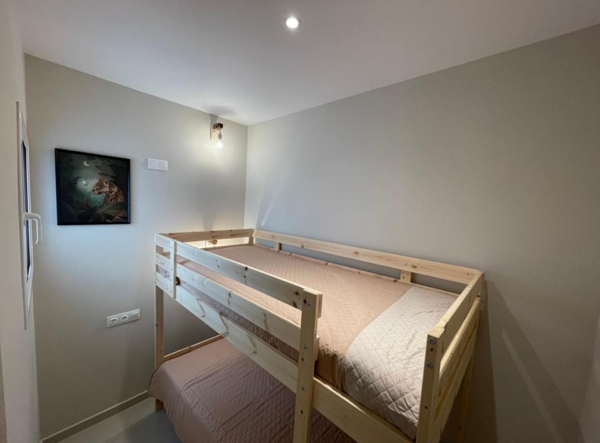 Agora Luxury Apartment 3 루트라키 외부 사진
